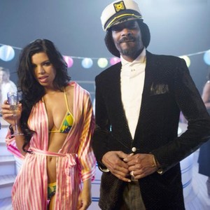 SCARY MOVIE 5, from left: Suelyn Medeiros, Snoop Dogg, 2013./©Weinstein Company