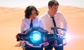 Men in Black: International: Official Clip - Star Gun