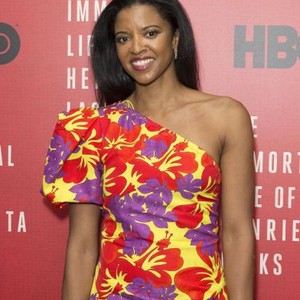 Renee Elise Goldsberry at arrivals for THE IMMORTAL LIFE OF HENRIETTA LACKS Premiere on HBO, The School of Visual Arts (SVA) Theatre, New York, NY April 18, 2017. Photo By: Lev Radin/Everett Collection