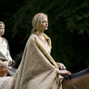 Camelot, Lara Jean Chorostecki (L), Tamsin Egerton (R), 'The Long Night', Season 1, Ep. #7, 05/13/2011, ©STARZPR