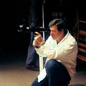 Director John McTiernan on the set of Columbia Pictures' suspense thriller Basic. photo 16
