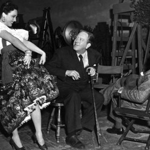WEEK-END AT THE WALDORF, Lina Romay, director Robert Z. Leonard, producer Arthur Hornblow, Jr. on set, 1945