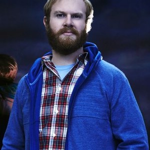 Henry Zebrowski as Quentin