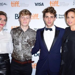 Nancy Grant, Antoine-Olivier Pilon, Xavier Dolan, Suzanne Clement at arrivals for MOMMY Premiere at the Toronto International Film Festival 2014, Princess of Wales Theatre, Toronto, ON September 9, 2014. Photo By: Gregorio Binuya/Everett Collection