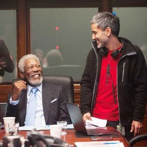 LONDON HAS FALLEN, from left: Morgan Freeman, director Babak Najafi, on set, 2015. ph: David Appleby/© Focus Features