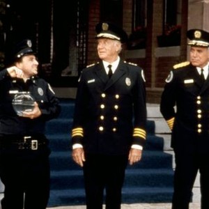 POLICE ACADEMY 4: CITIZENS ON PATROL, Bobcat Goldthwait, George Gaynes, G.W. Bailey, 1987, (c)Warner Bros.
