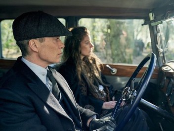 Watch peaky blinders online season 5 episode 4