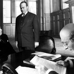 CITIZEN KANE, George Coulouris, Orson Welles, Everett Sloane, 1941, reading the financial documents