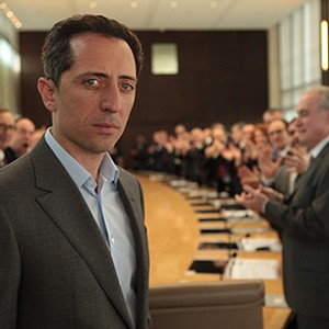 Gad Elmaleh as Marc Tourneuil in "Capital." photo 6