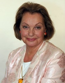 Nadja Tiller