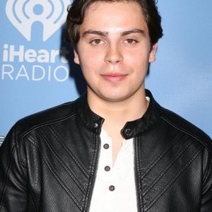 Jake T Austin at arrivals for EVERYTHING, EVERYTHING Special VIP Screening, TCL Chinese Theatre (formerly Grauman''s), Los Angeles, CA May 6, 2017. Photo By: Priscilla Grant/Everett Collection