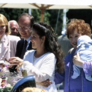MRS. WINTERBOURNE, center: Ricki Lake, right: Shirley MacLaine, 1996, ©TriStar Pictures