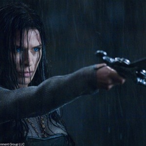 Rhona Mitra as Sonja in "Underworld: Rise of the Lycans." photo 11