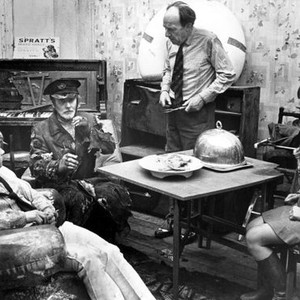 THE BED SITTING ROOM, Richard Warwick, Spike Milligan, Michael Hordern, Rita Tushingham, 1969.