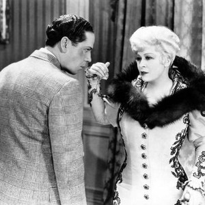 BELLE OF THE NINETIES, Roger Pryor, Mae West, 1934