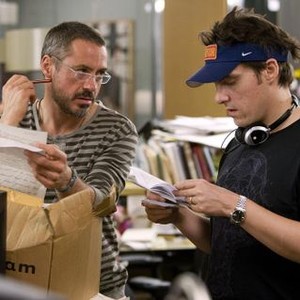 THE SOLOIST, from left: Robert Downey Jr., director Joe Wright, on set, 2009. PH: Francois Duhamel/©DreamWorks SKG