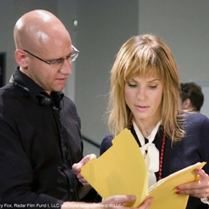 Director Phil Traill and Sandra Bullock on the set of "All About Steve." photo 2