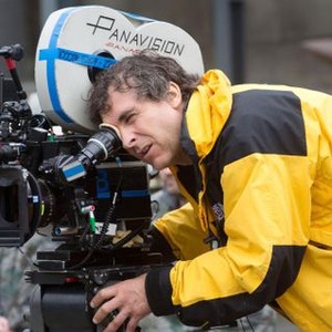 EDGE OF TOMORROW, director Doug Liman, on set, 2014. ph: David James/©Warner Bros.
