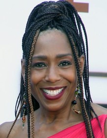 Dawnn Lewis
