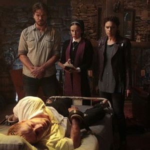 Constantine, from left: Charles Halford, Matt Ryan, Laura Regan, Angelica Celaya, 'The Saint of Last Resorts: Part 2', Season 1, Ep. #9, 01/16/2015, ©KSITE