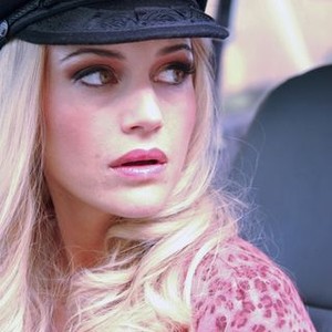 Women in Trouble (2009) photo 11