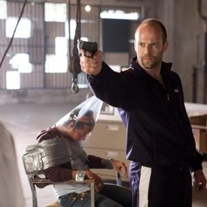 CRANK, Efren Ramirez (in chair), Jason Statham (right), 2006, ©Lions Gate