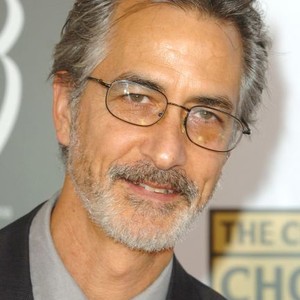 David Strathairn