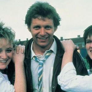 Rita, Sue and Bob Too! (1987) photo 5