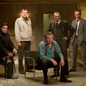 (L-R) Ian McShane as Meredith, Tom Wilkinson as Archie, Ray Winstone as Colin, John Hurt as Old Man Peanut and Stephen Dillane as Mal in "44 Inch Chest." photo 3