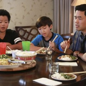 Fresh Off The Boat, Hudson Yang (L), Forrest Wheeler (C), Randall Park (R), 'Boy II Man', Season 2, Ep. #2, 09/29/2015, ©ABC
