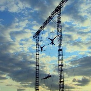 Born to Fly: Elizabeth Streb vs. Gravity photo 4