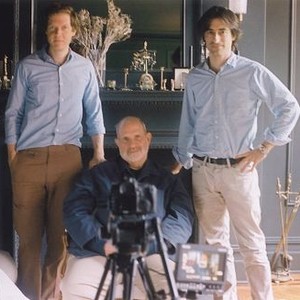 DE PALMA, from left: director Jake Paltrow, Brian De Palma, director Noah Baumbach, 2015. © A24