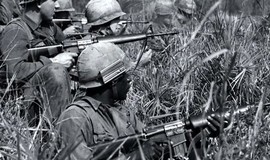 The Vietnam War: Featurette - Echoes of Vietnam photo 9