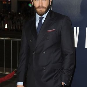 Jake Gyllenhaal at arrivals for EVEREST Premiere, TCL Chinese 6 Theatres (formerly Grauman''s), Los Angeles, CA September 9, 2015. Photo By: Dee Cercone/Everett Collection