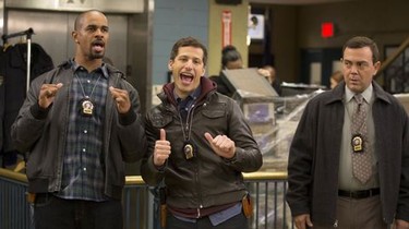 Brooklyn 99 season online 7 episode 8 online