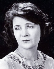 Mae Marsh