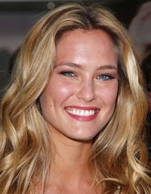 Bar Refaeli