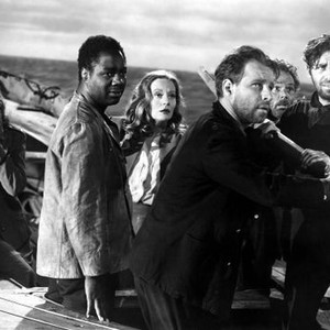LIFEBOAT, Mary Anderson, Canada Lee, Tallulah Bankhead, Hume Cronyn, Henry Hull, John Hodiak, 1944, TM & Copyright (c) 20th Century Fox Film Corp. All rights reserved.