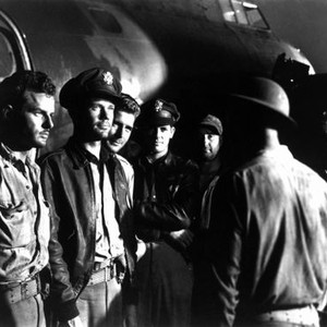 AIR FORCE, Gig Young, John Ridgely, Charles Drake, James L. Brown, George Tobias, Arthur Kennedy, 1943