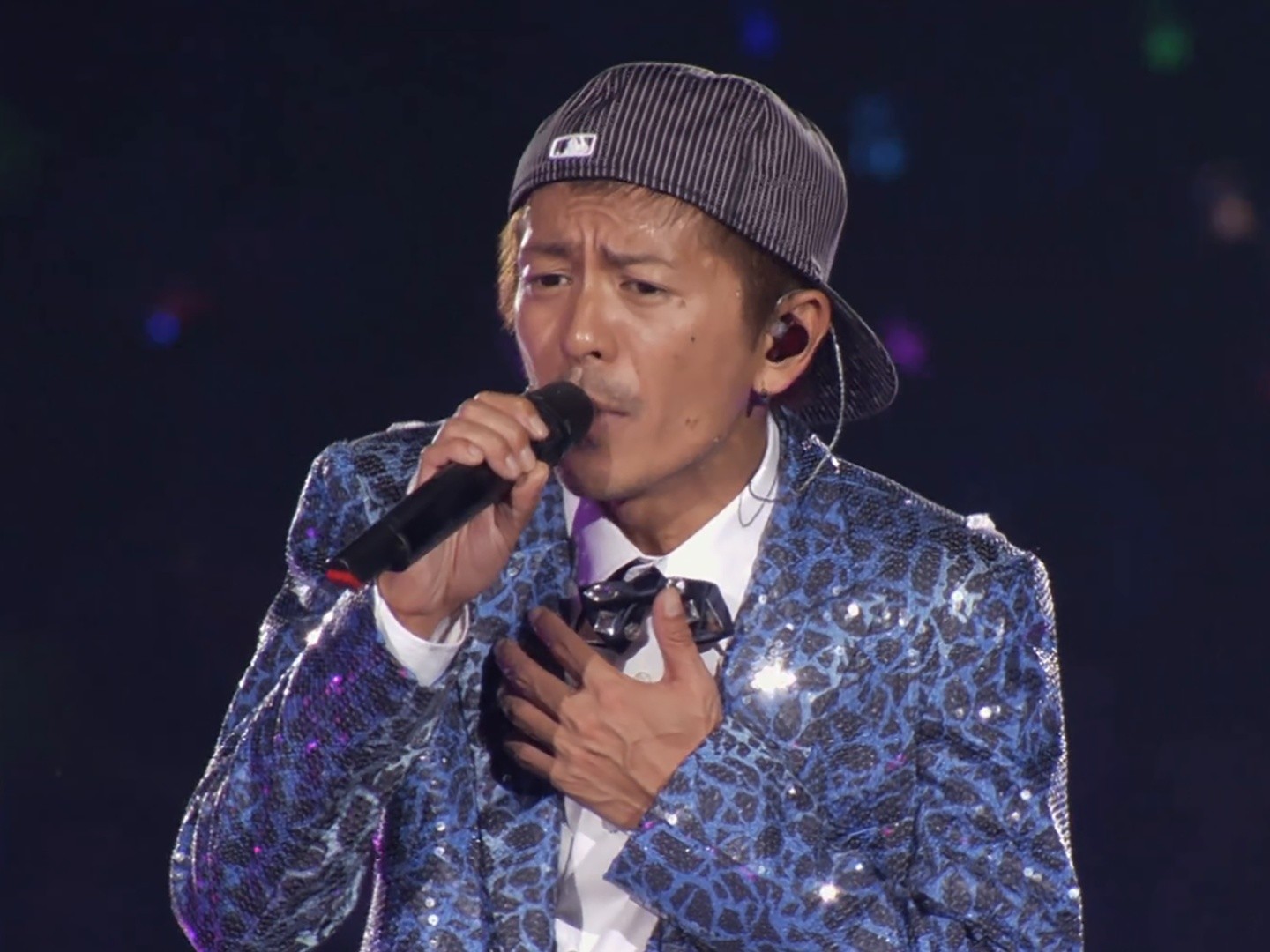 V6 live tour 2011 Sexy．Honey．Bunny！（WALK