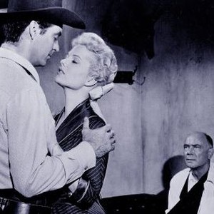 Man in the Shadow (1957) photo 4