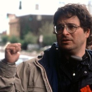 I LOVE YOU TO DEATH, director Lawrence Kasdan, on set, 1990. ©TriStar Pictures