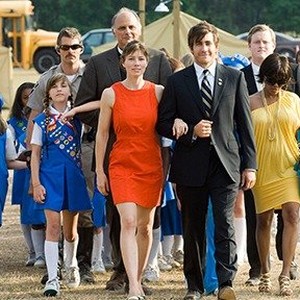 (L-R) Jessica Biel as Alice Eckle and Raymond L. Brown Jr. as Burger Hop Manager in "Accidental Love."