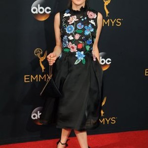 Maisie Williams at arrivals for The 68th Annual Primetime Emmy Awards 2016 - Arrivals 2, Microsoft Theater, Los Angeles, CA September 18, 2016. Photo By: Elizabeth Goodenough/Everett Collection