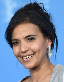 Alessandra de Rossi