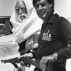LION OF THE DESERT, Anthony Quinn as Omar Mukhtar, director Moustapha Akkad, on set, 1981. ©United Film Distribution Company