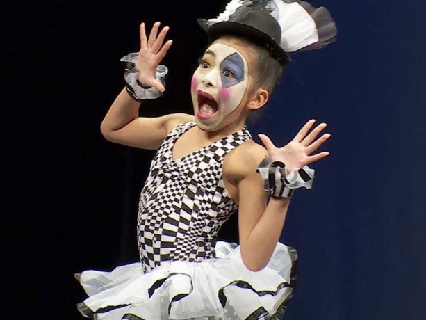 Dance moms season 6 episode 27 dailymotion sales