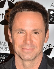 William deVry