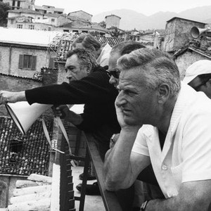 THE SECRET OF SANTA VITTORIA, from left, Anthony Quinn, director Stanley Kramer, on location in Italy, 1969