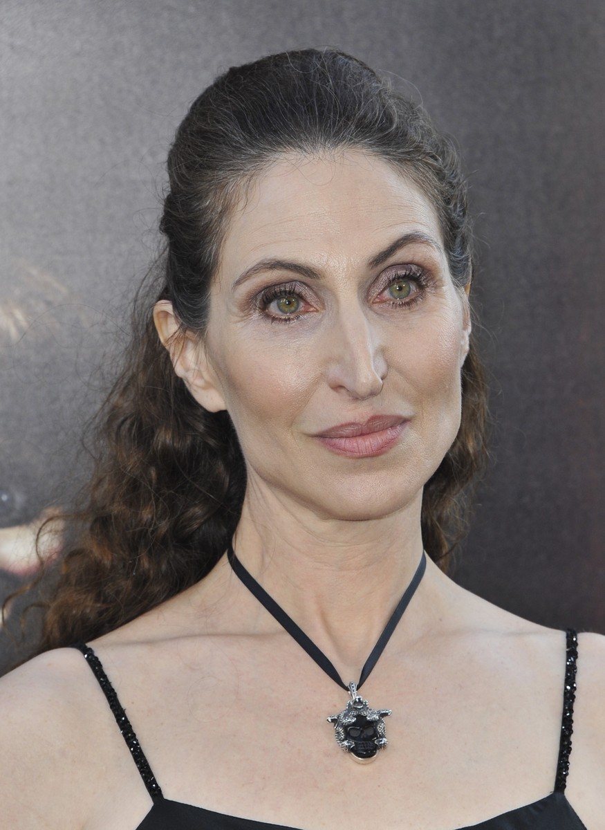Bonnie Aarons